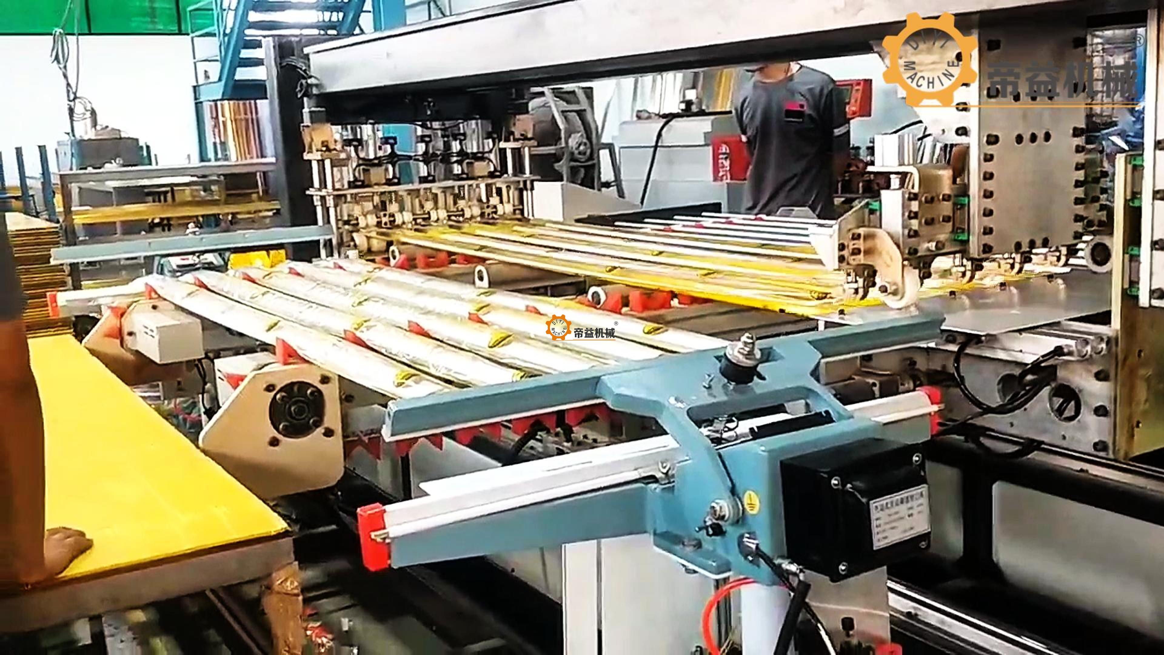 单（多）支型材套袋机